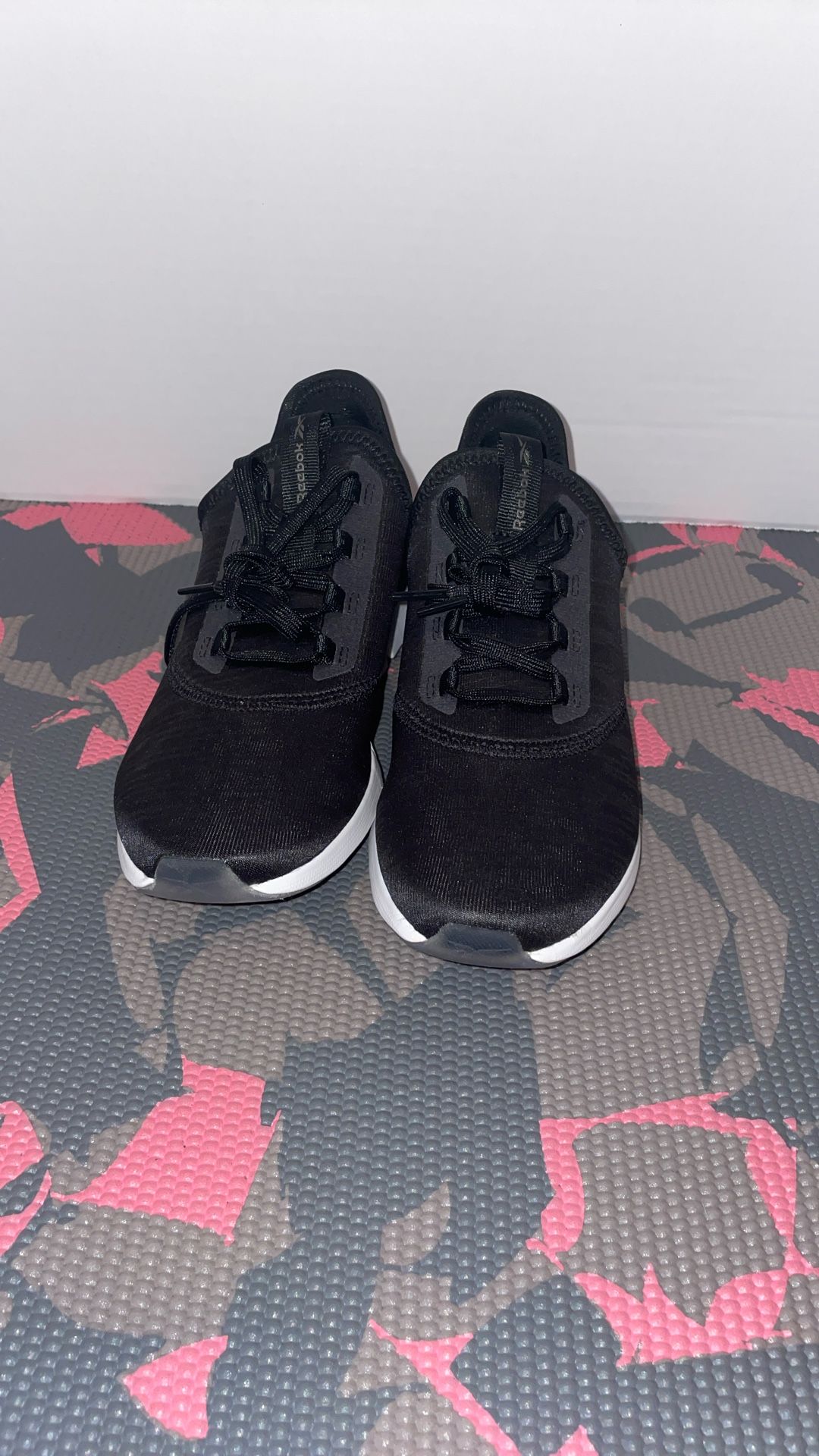 Reebok DMX Moving Air Women’s Athletic Sneakers