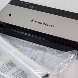 FoodSaver VS0150 PowerVac Compact Vacuum Sealing Machine, Vertical Vacuum Sealer Storage #698
