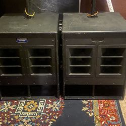 Mackie Powered Suwoofers