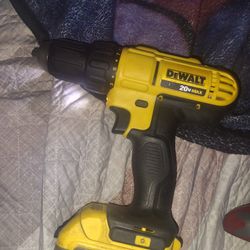 DeWalt Drill (DCD771)