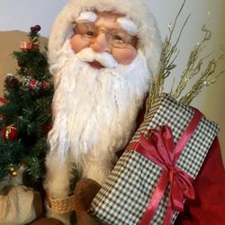 Absolutely Magical Vintage Santa For Christmas 