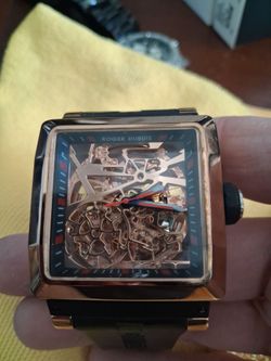 Roger Dubois King Square Rose Gold / Black