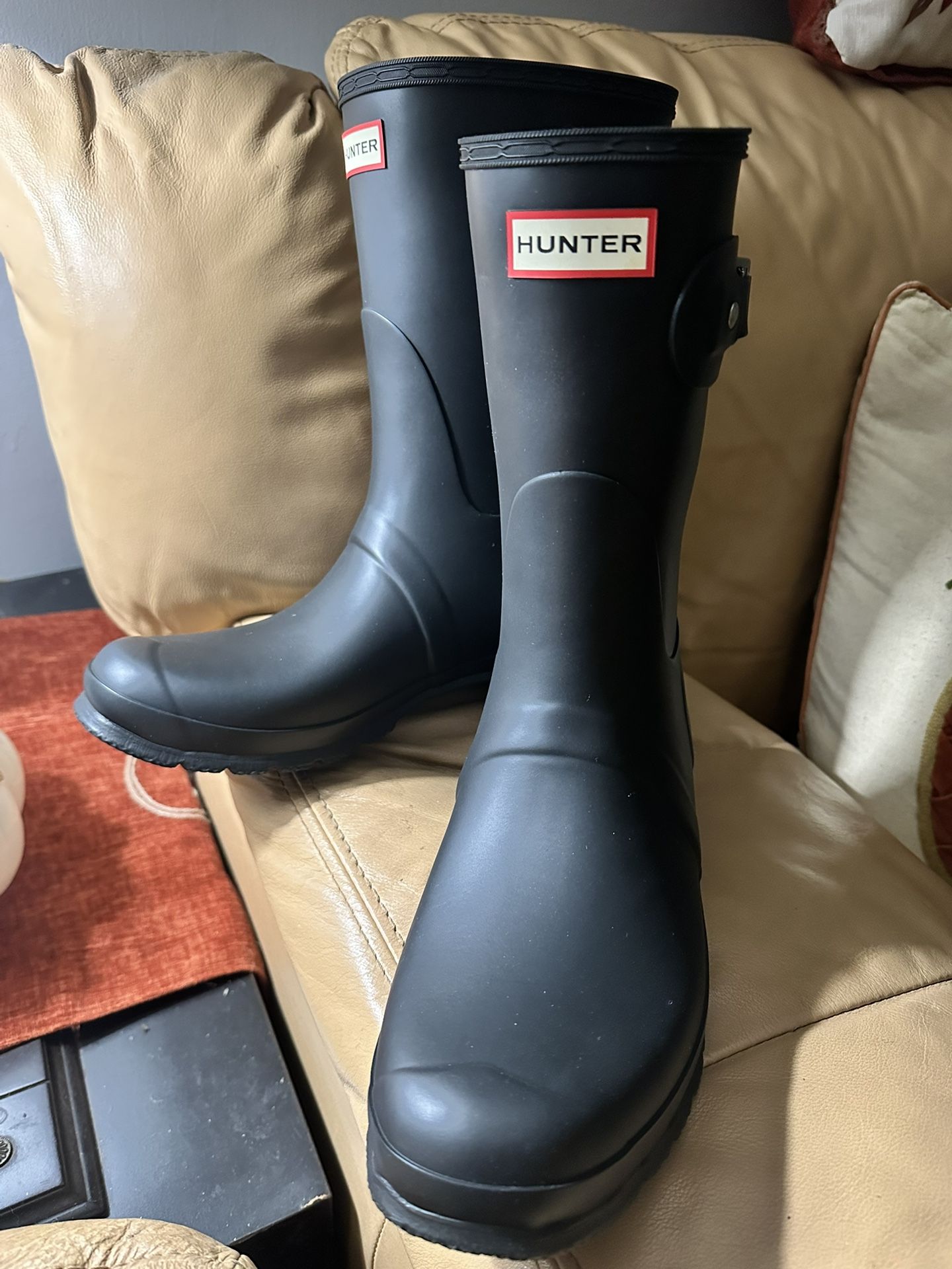 HUNTER RAIN BOOTS SIZE 11