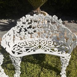 Vintage cast iron Patio Loveseat 