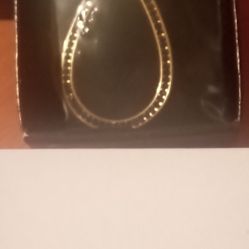 Avon Brilliant Prestige Pendant Necklace Gold tone - New