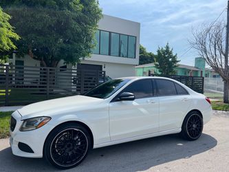 2015 Mercedes C300