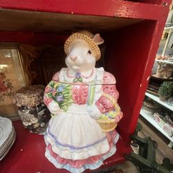 rabbit cookie jar
