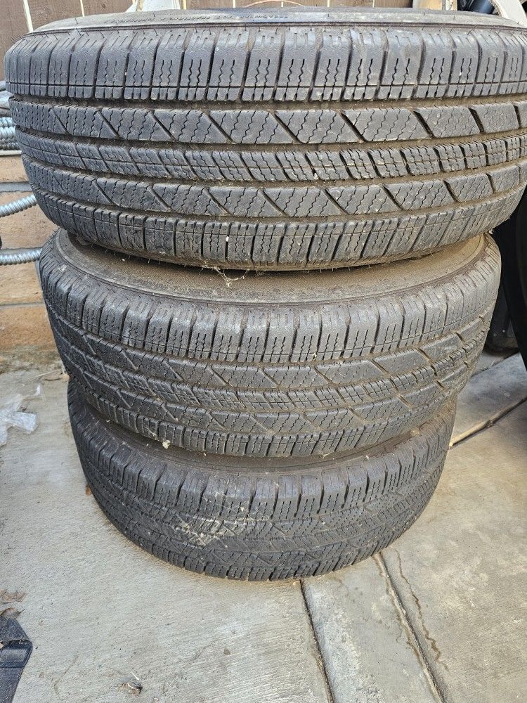 Bridgestone Dueler Tires 265/70r17