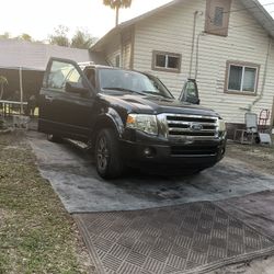 2011 Ford Expedition