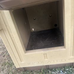 Dog House