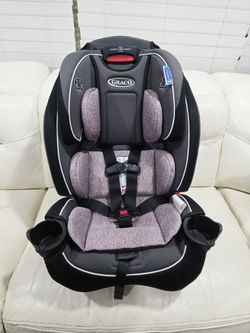 Graco Slimfit 3-in-1 Convertible Car Seat Carseat.