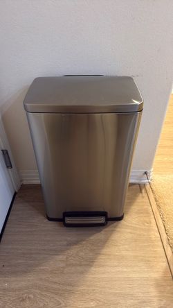 Stainless Steel Step Trash Can