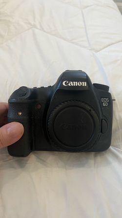 Canon EOS 6D DSLR Camera Body