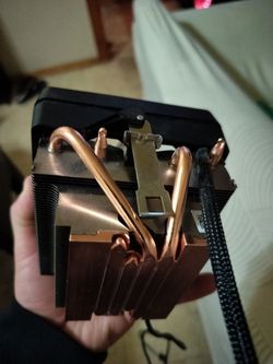 CPU Cooler With Fan