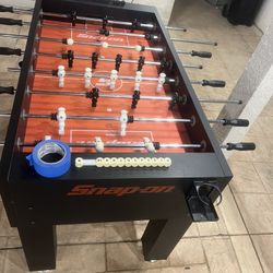 Snap On  Football Table 