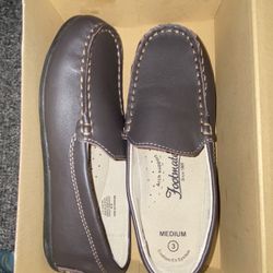 Footmates Boys Loafers Size 3
