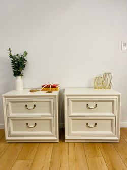 Refinished Stanley matching night stand set
