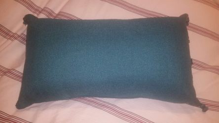 Teal green lumbar indoor outdoor toss throw tassel pillow