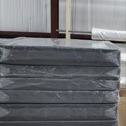 Queen Size New Box Spring Can Deliver 