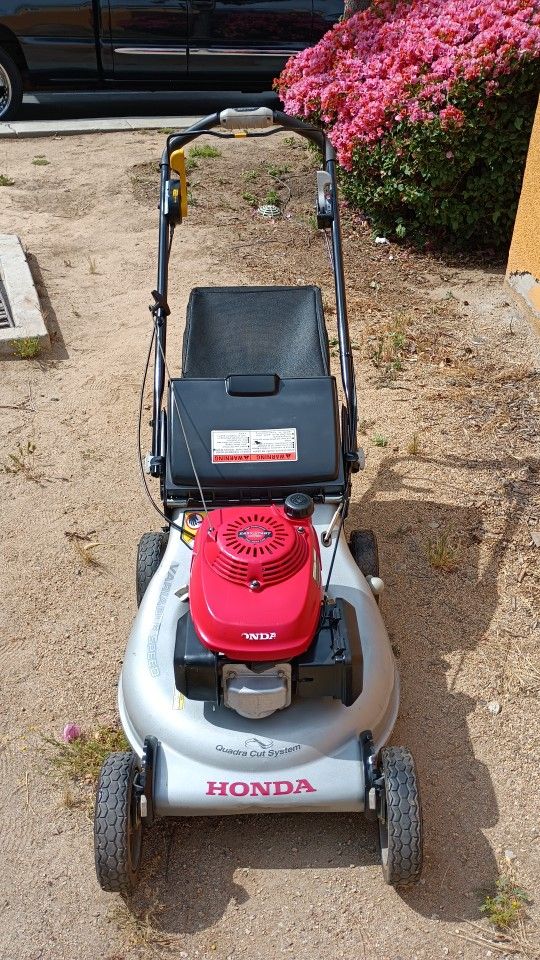 Honda 21" Self Propelled Lawn Mower
