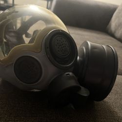 Authentic US Army Gas Mask