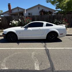 2006 Ford Mustang