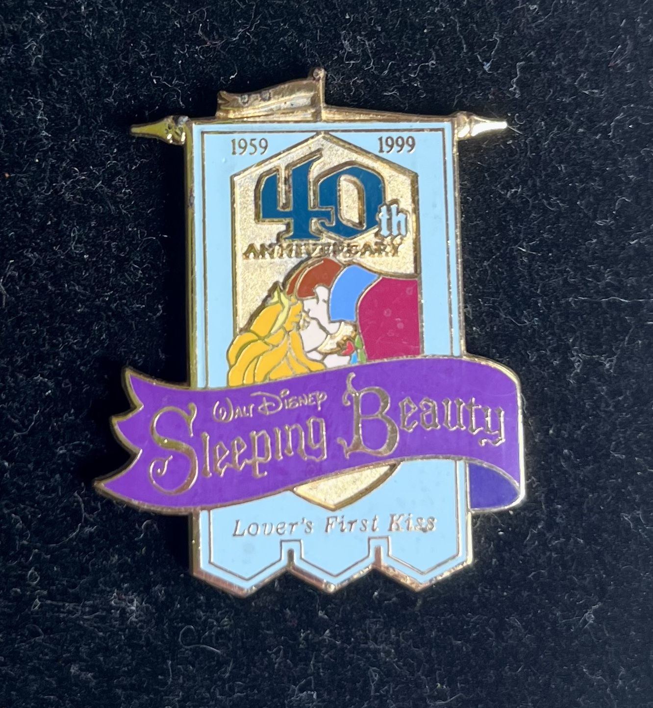 DISNEY 40th ANNIVERSARY SLEEPING BEAUTY PIN "LIMITED EDITION”