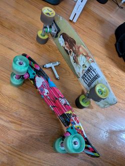 2 skateboards for adult and youth - Gravity Ben Wei mini slalom pro setup