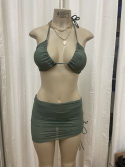 3 Piece Bikini 👙  Green Only
