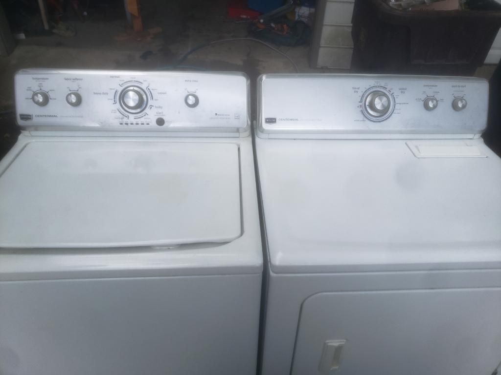 Washer & Dryer-Maytag