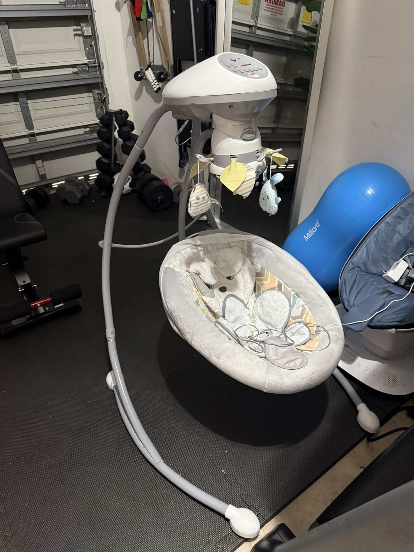 Baby swing - Graco