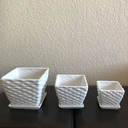 White Ceramic Pot A Set Of 3pcs For $14