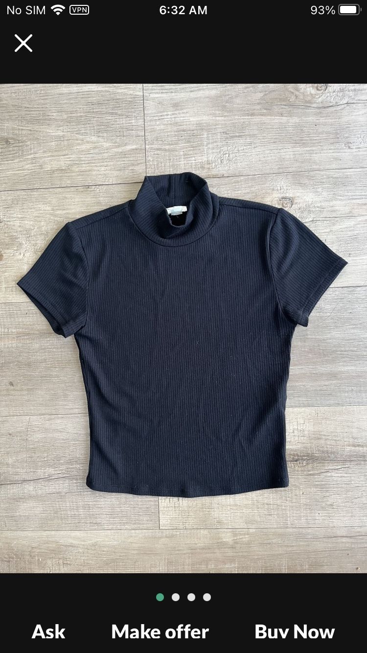 Garage Women’s Black Ribbed Top