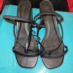 Miss Lola Heeled Sandals Size 6 