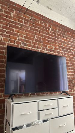 Move out sale - LG NanoCell Smart TV – Approx. 60” – Great Condition