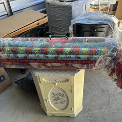 Gift wrapping paper &cabinet