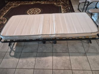 Foldable bed for kids