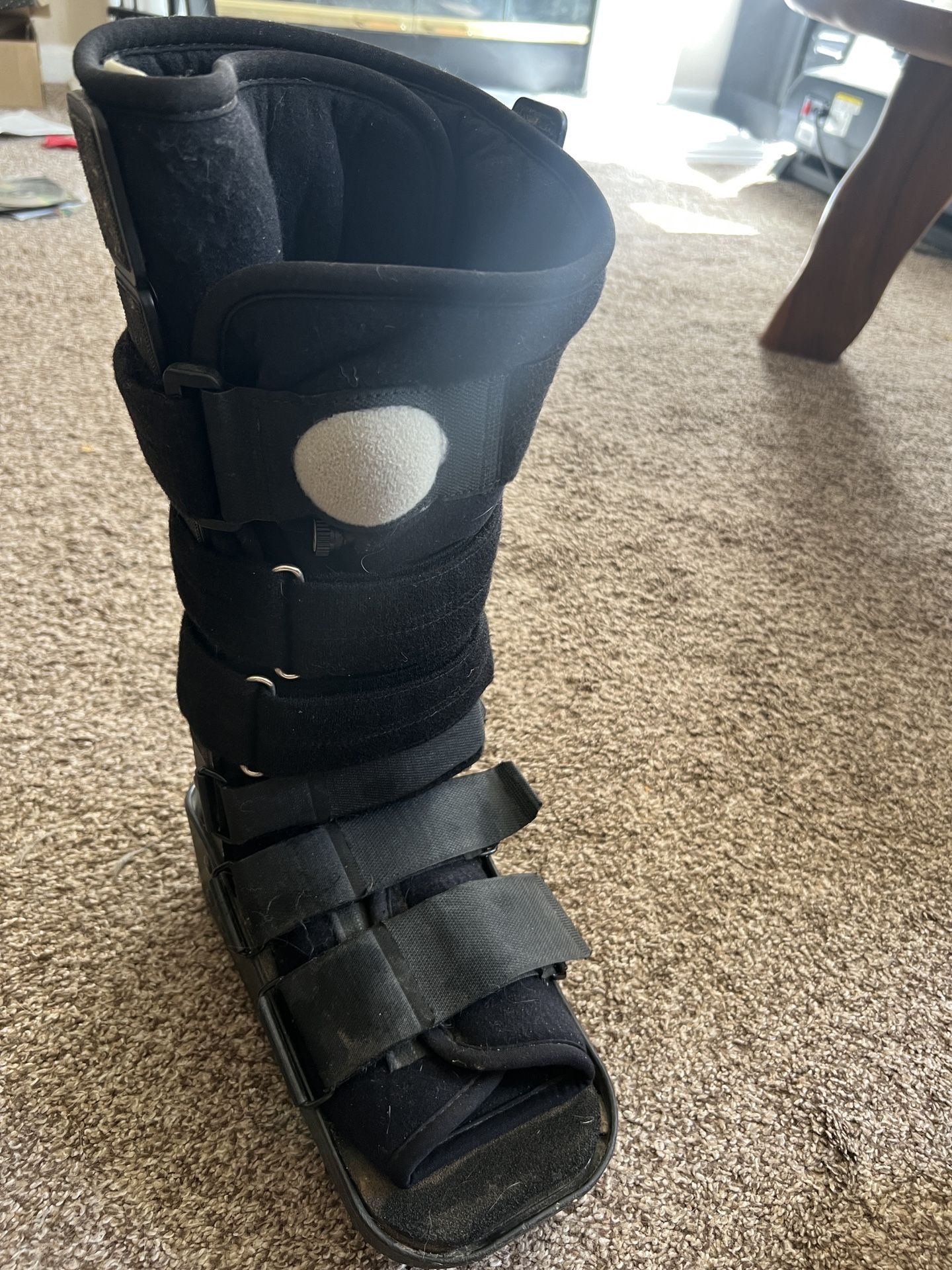 Medical Orthopedic Walking Boot - Size Medium