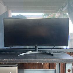 LG Curved Monitor 34in. 