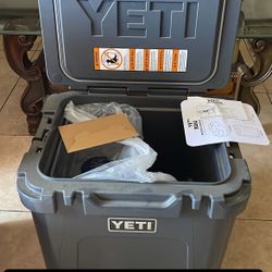 YETI ROADIE COOLER 48