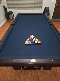 8' Olhausen billiard table