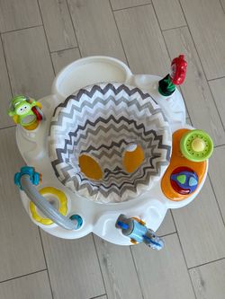 Baby Activity Center Jumper with Toys - pick up only