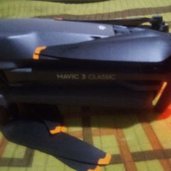 DJI Mavic  3 Classic Drone (NO CONTROLLER)