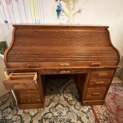 Vintage Bankers Desk (with keys)