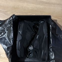 Air Jordan 4 Black Cats 