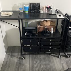 Rolling lash cart