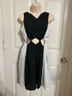 Nice white linen dress size/ S