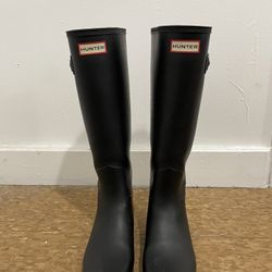 Hunter Rain Boot Women’s Size 6