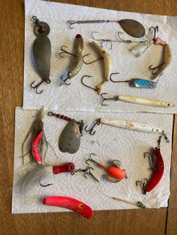 13 Vintage Fishing Lures