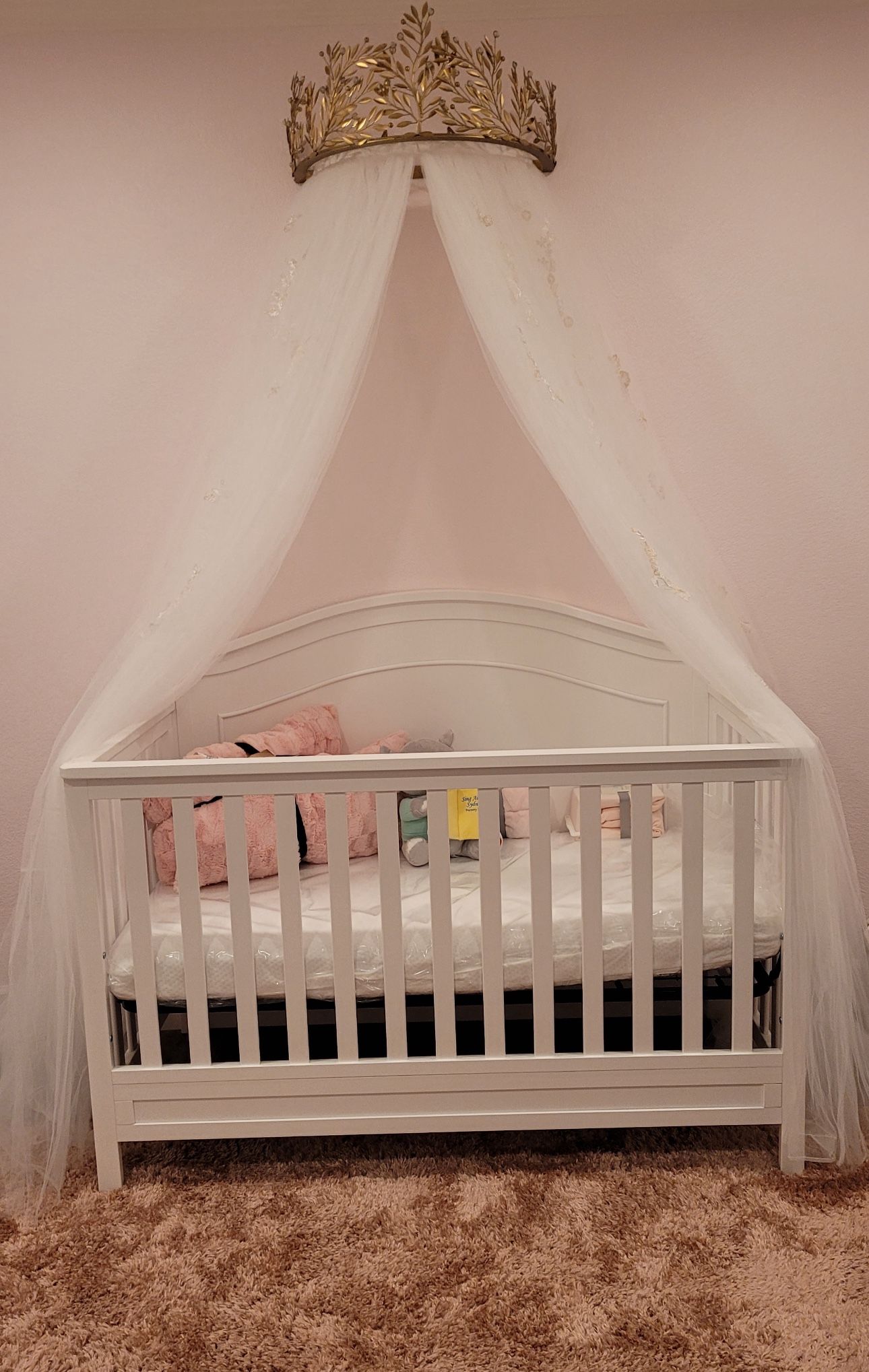 4-in-1 Convertible Crib +Mattress + Mattress Topper
